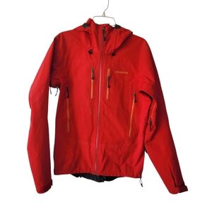 Patagonia Small Men's Red Rain Coat